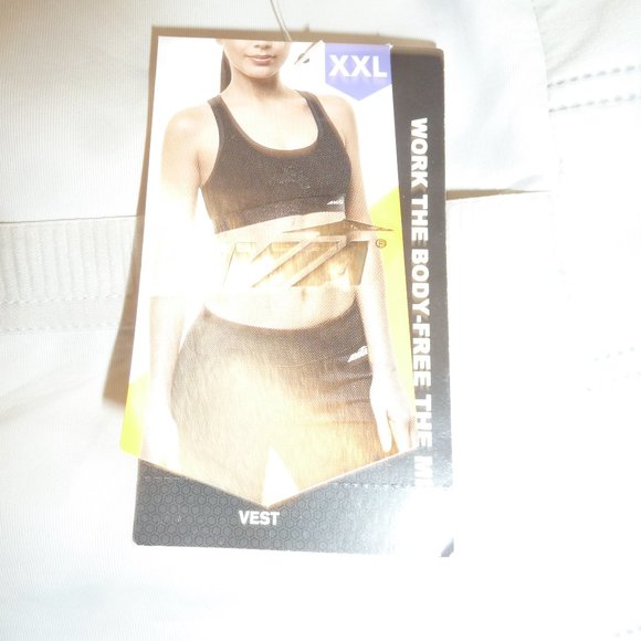 NEW Avia Women's  Lightweight Active quilted vest with pockets sz XX large - Picture 7 of 12